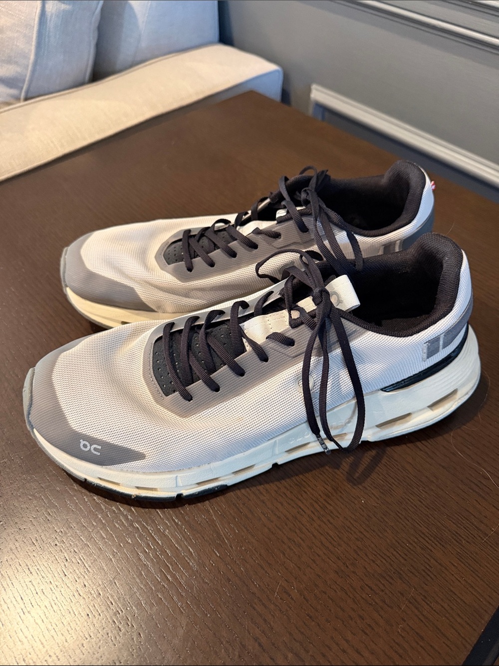 On Running Men's Sneakers in Light Gray and Black - Cloudnova